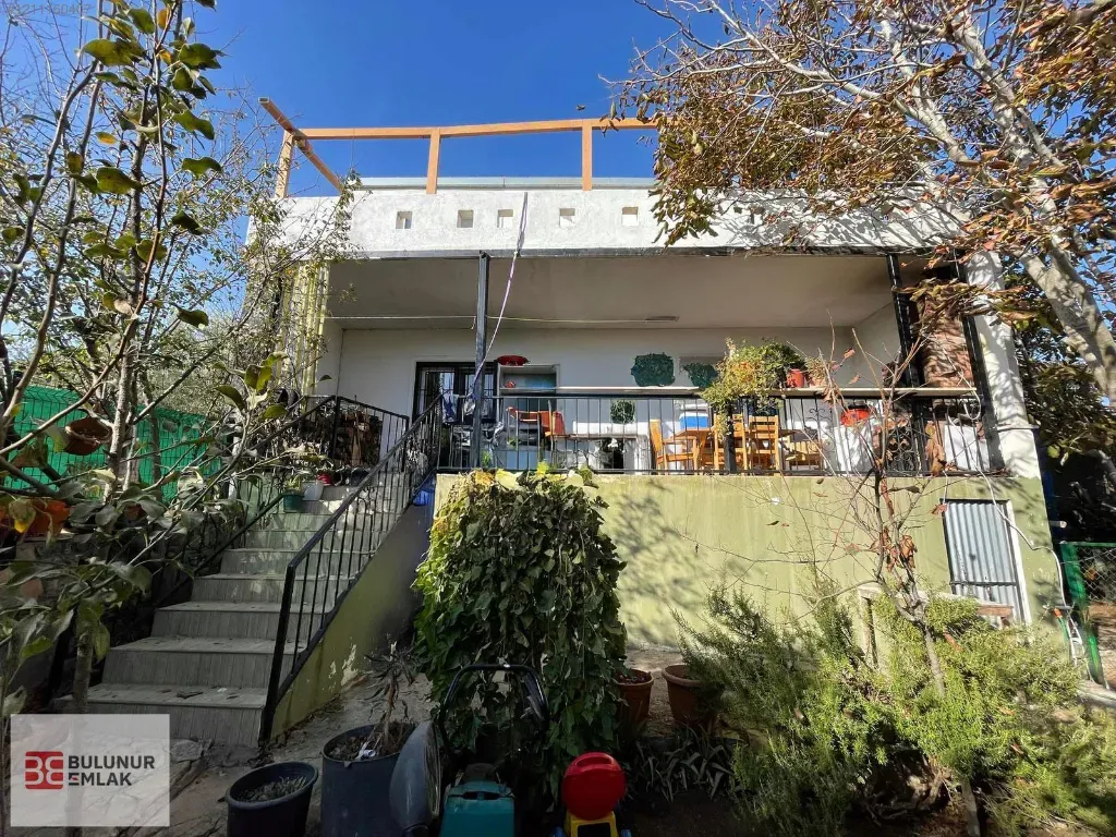 2 DAİRE VE MÜŞTEMİLLAK İLE BERABER KOMPLE SATILIK YAŞAM ALANI