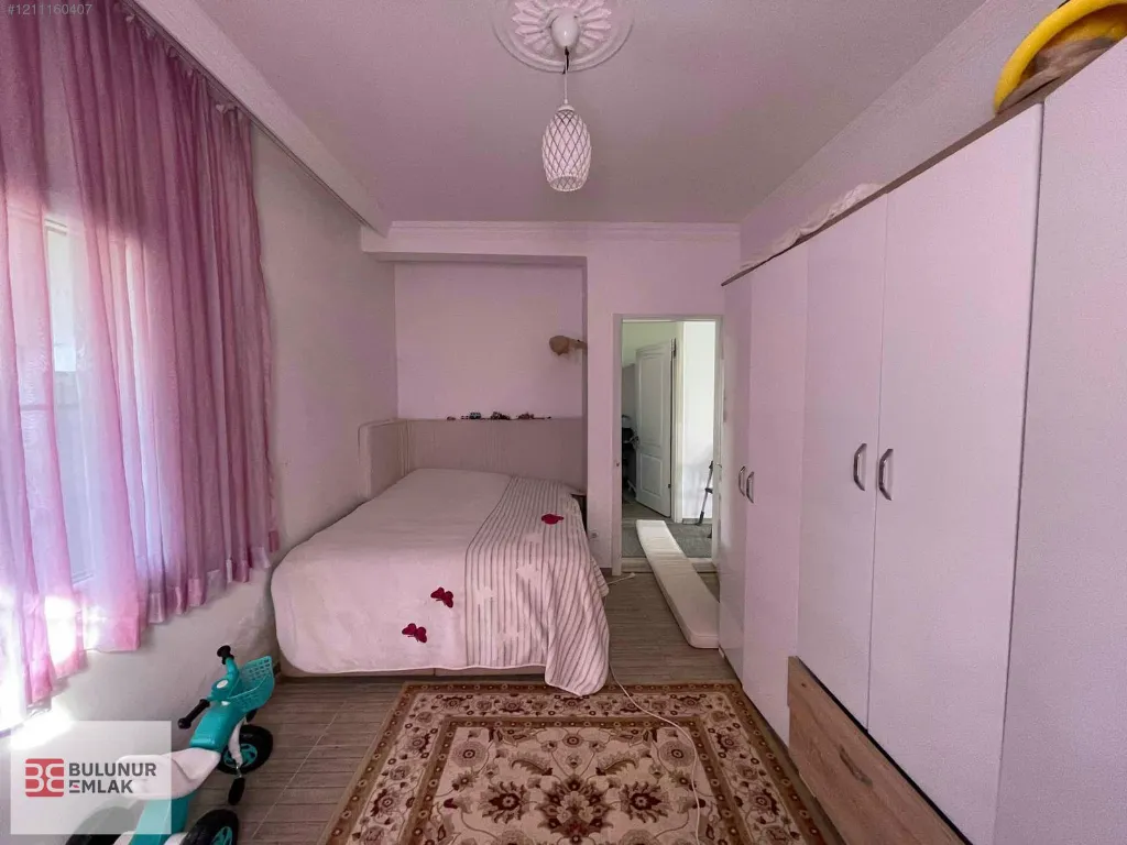 2 DAİRE VE MÜŞTEMİLLAK İLE BERABER KOMPLE SATILIK YAŞAM ALANI