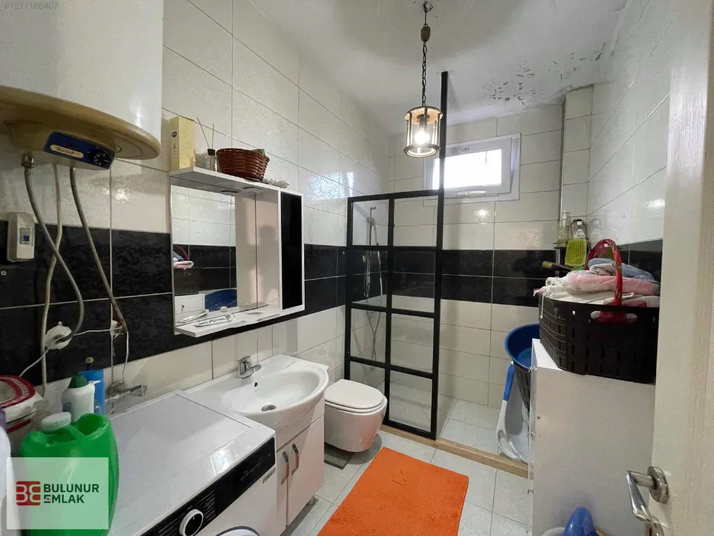 2 DAİRE VE MÜŞTEMİLLAK İLE BERABER KOMPLE SATILIK YAŞAM ALANI