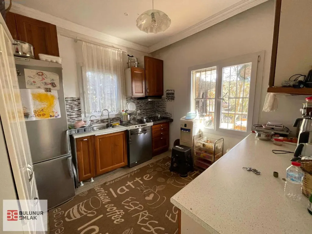 2 DAİRE VE MÜŞTEMİLLAK İLE BERABER KOMPLE SATILIK YAŞAM ALANI