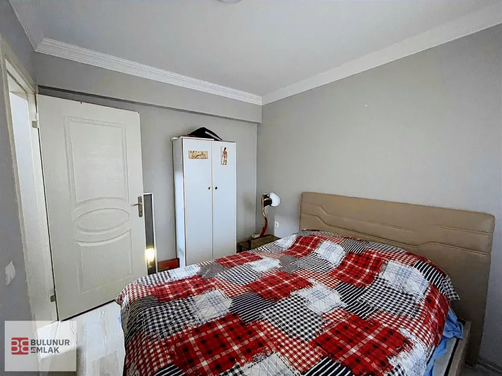 FİYAT DÜŞTÜ!! ACİL SATILIK. İLK GELEN ALIR.! ZAFER'DE TEMİZ 1+1