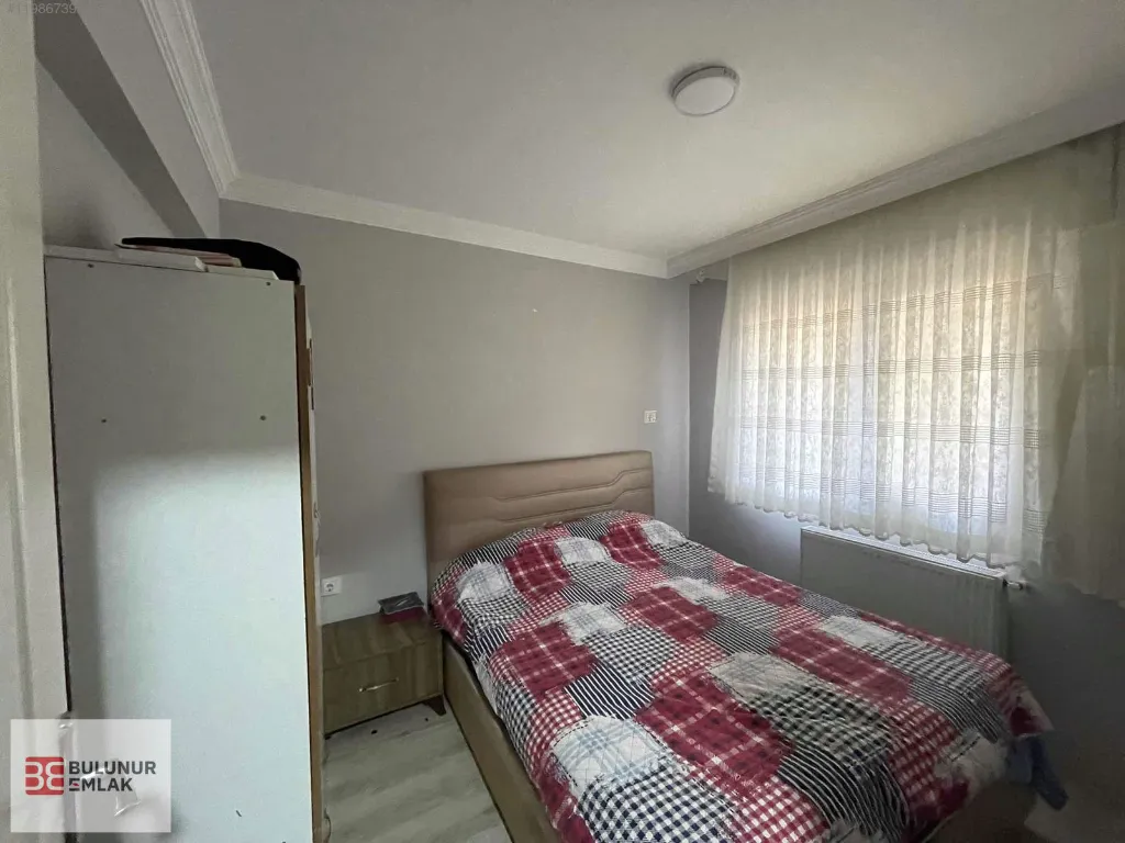 FİYAT DÜŞTÜ!! ACİL SATILIK. İLK GELEN ALIR.! ZAFER'DE TEMİZ 1+1