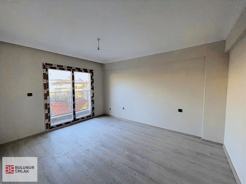 UMURLU ÇARŞIDA KAÇMAZ FIRSAT SIFIR 3+1 DAİRE