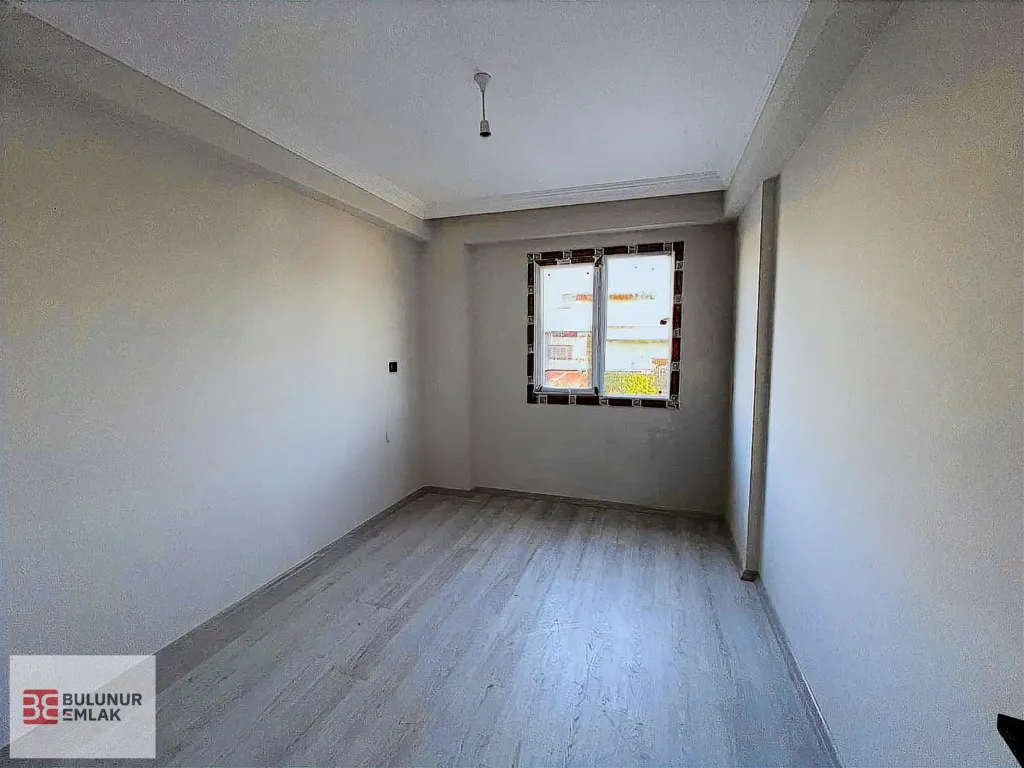 UMURLU ÇARŞIDA KAÇMAZ FIRSAT SIFIR 3+1 DAİRE