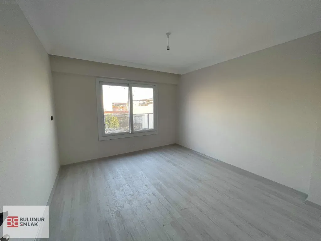 UMURLU ÇARŞIDA KAÇMAZ FIRSAT SIFIR 3+1 DAİRE